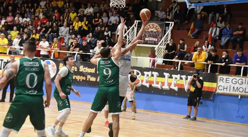 Scandone ko a Messina: la Basket School vince gara 2 e rinvia tutto alla 