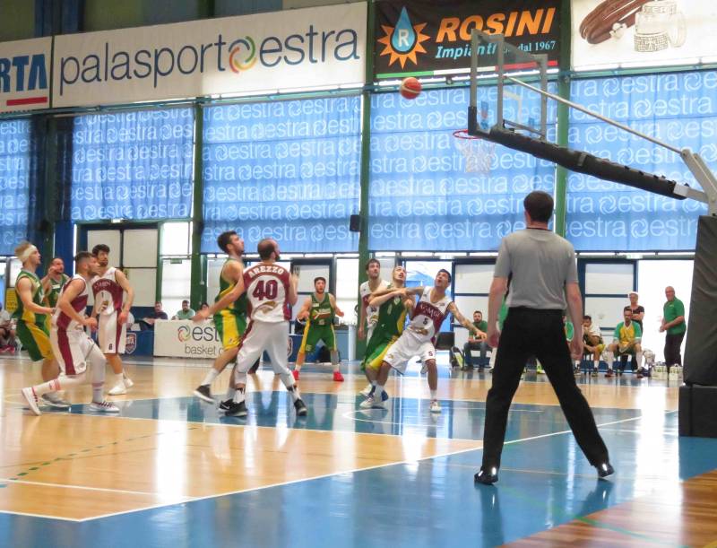 Vismederi, serve un miracolo nella bella di Arezzo Vismederi, serve un miracolo nella bella di Arezzo