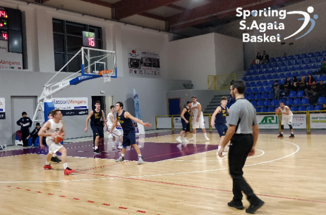 Sporting vince e consolida quarta posizione. Settimana cruciale Sporting vince e consolida quarta posizione. Settimana cruciale