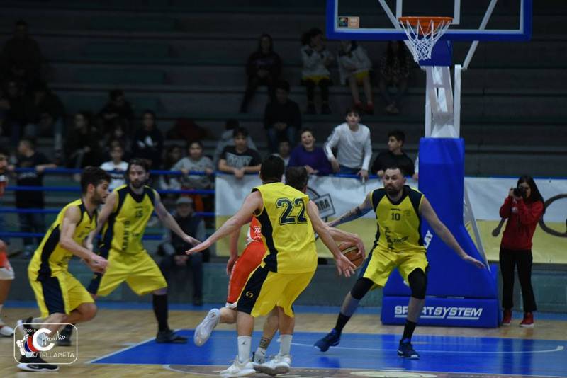 La Pavimaro Pallacanestro Molfetta espugna il Palafiom e conquistano la nona vittoria consecutiva 