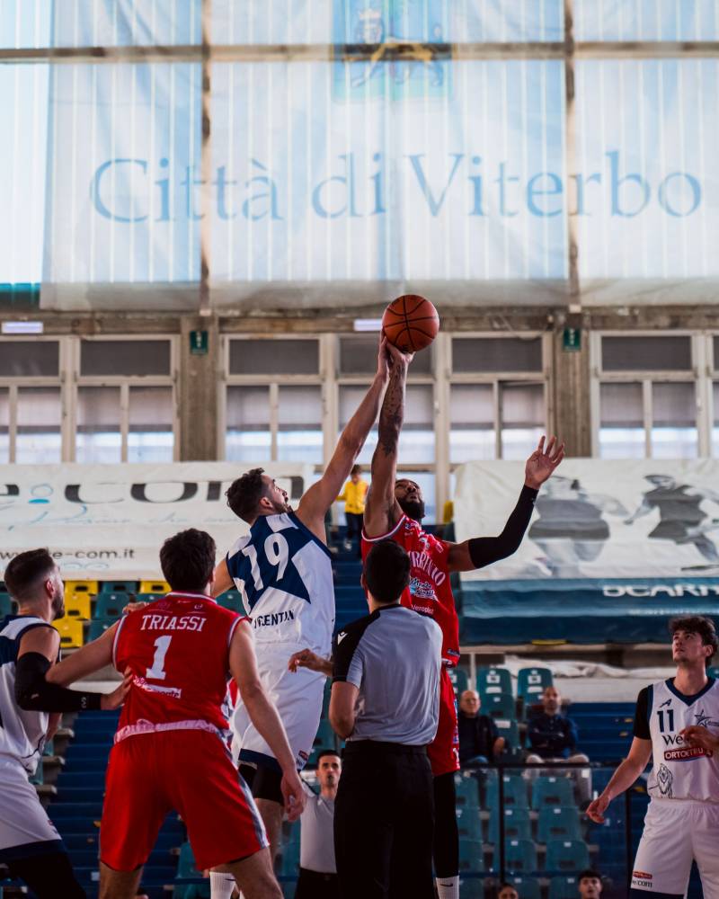 Si ferma a 3' dalla sirena finale la rincorsa della WeCOM-Ortoetruria nella 2a giornata contro Angri 