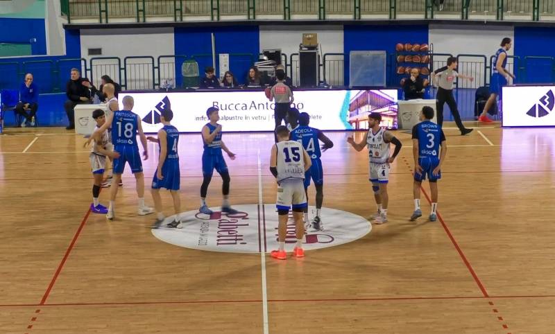 Svincolati Milazzo gioca alla pari nelle prime 2 frazioni ma deve poi arrendersi alla Virtus Ragusa