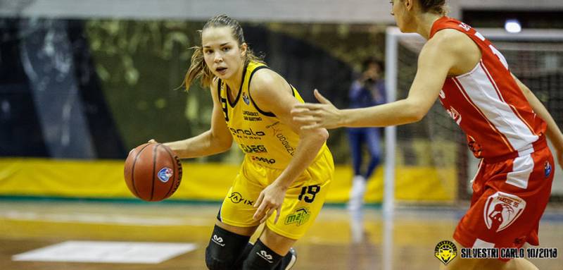 Altra pesante tegola in casa Lupebasket, rottura del crociato anche per Chiara Meroi Altra pesante tegola in casa Lupebasket, rottura del crociato anche per Chiara Meroi