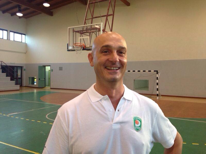 Stefano_Mandras_Coach_Dinamo.jpg