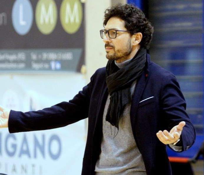 Gianpio Ciociola è il nuovo coach della Bisanum Viaggi Vieste Gianpio Ciociola è il nuovo coach della Bisanum Viaggi Vieste