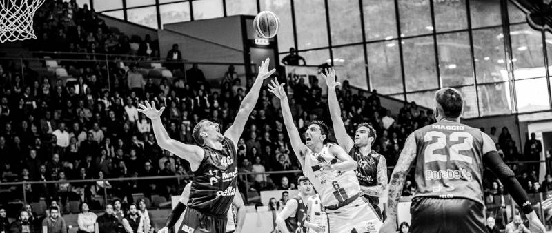 Overtime amaro! Salerno pareggia la serie sull 1-1 (70-74) Overtime amaro! Salerno pareggia la serie sull 1-1 (70-74)
