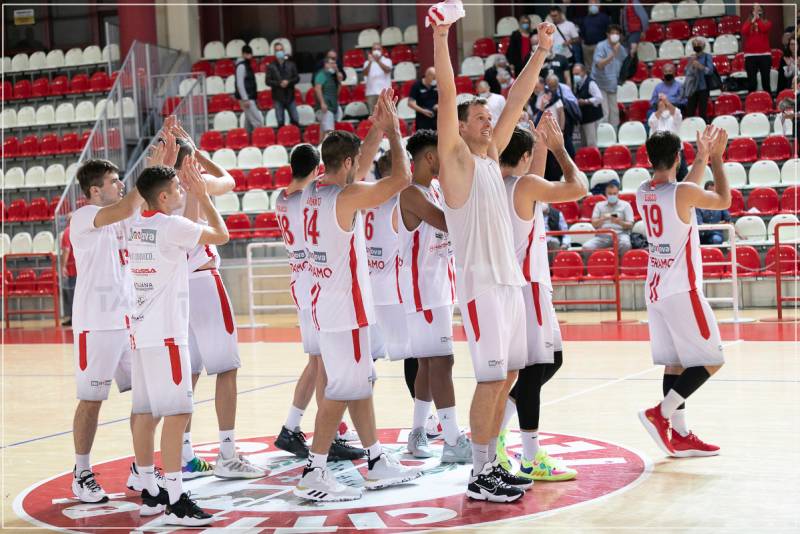 Rennova vs Ozzano 56-54, Nardi: "Grande gioia! Bello vincere coi tifosi" 