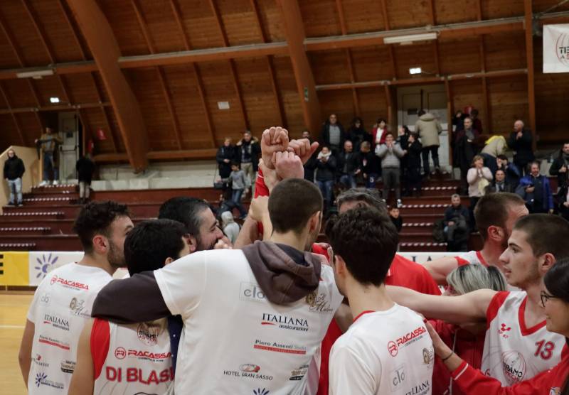 Gara3, Coach Stirpe: "Basta parole, bisogna solo vincere!" Gara3, Coach Stirpe: "Basta parole, bisogna solo vincere!"