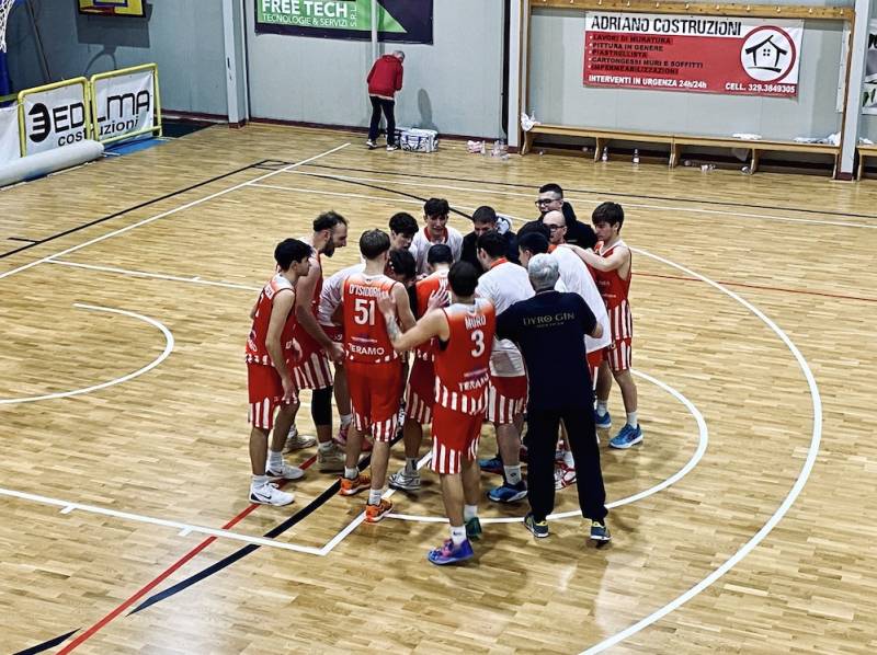 5a giornata | M&M Centro Gomme Torre Basketball - Teramo a Spicchi 57-60 