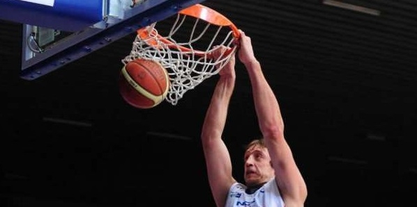 Team_Basket_Montichiari_Denis_Marconato.jpg