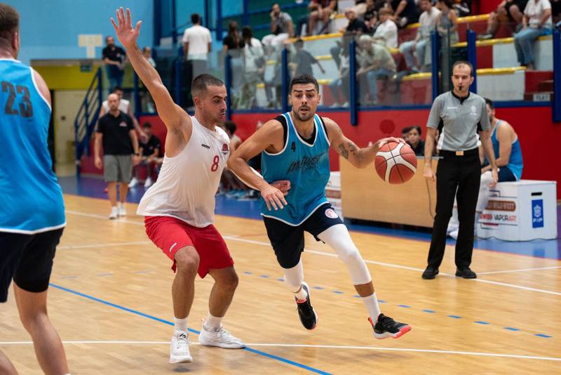 La Pavimaro Molfetta batte Altamura 91-54 e si aggiudica il Torneo Valente