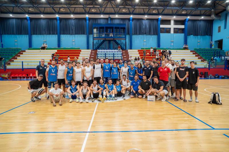 TorneoFrancescoValente2025_2025-09-22Le_tre_squadre_del_memorial_Valente.jpg TorneoFrancescoValente2025_2025-09-22Le_tre_squadre_del_memorial_Valente.jpg