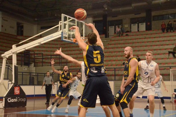 Una combattiva Lucky Wind cede solo nel finale alla Sutor Montegranaro