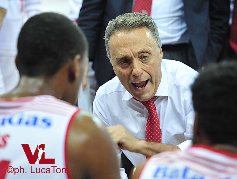 Coach Bucchi ci presenta la sfida di Cremona