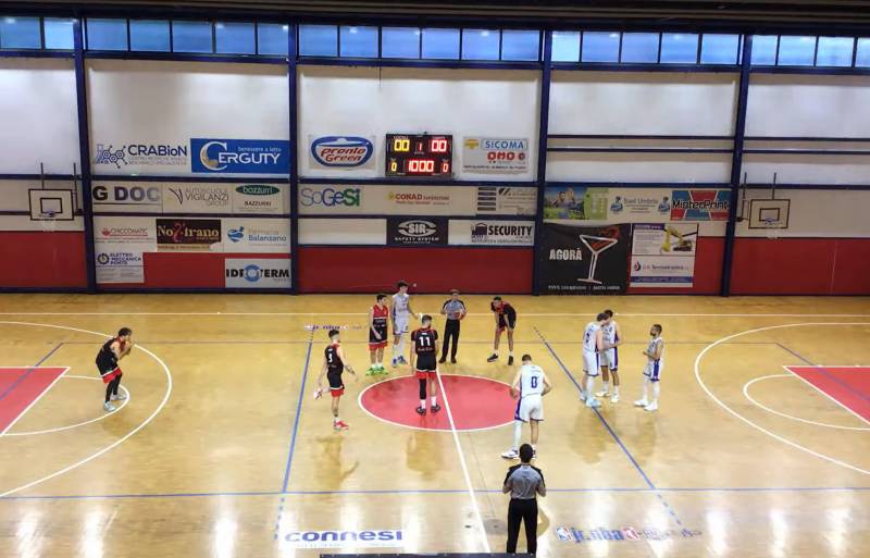 Derby infinito al Pala Cestellini: la Sicoma lotta fino all'overtime, ma Gualdo la spunta nel finale 