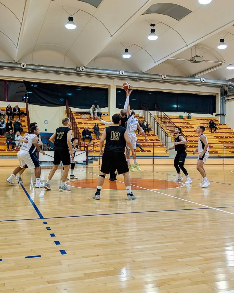 Pronto riscatto per lo Studio Arcadia Valdicornia Basket 