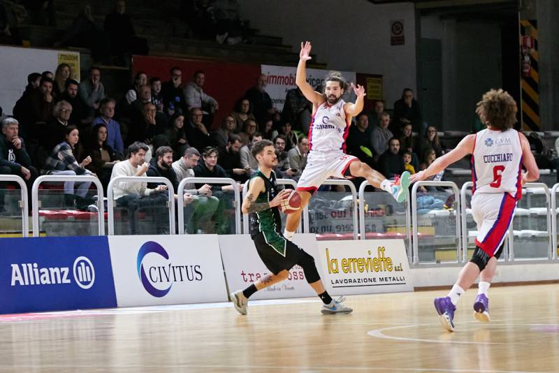 Civitus Allianz prende il largo e aggancia la Virtus in classifica