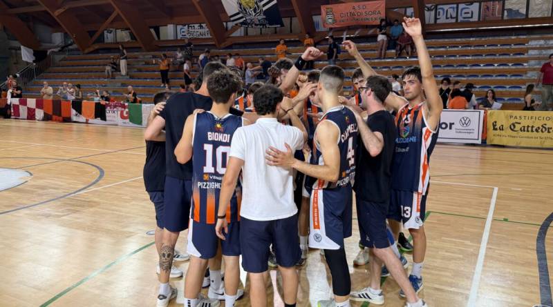 Una straordinaria Mazzoleni chiude la stagione con una storica vittoria contro la Viola RC
