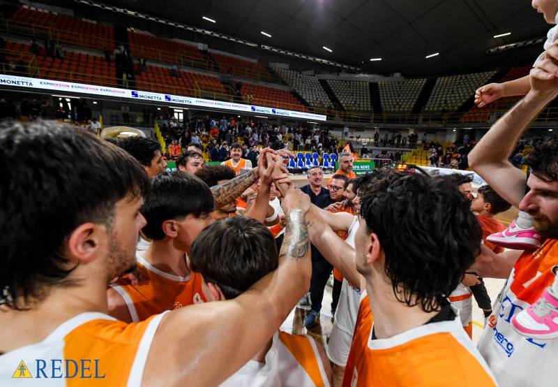 Redel con grinta e carattere: Laganà (28) e Fiusco (15) brillano contro Benevento (71-49)