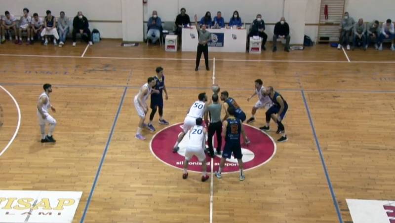 La Giulia Basket Giulianova cade a Civitanova ma salva la differenza canestri