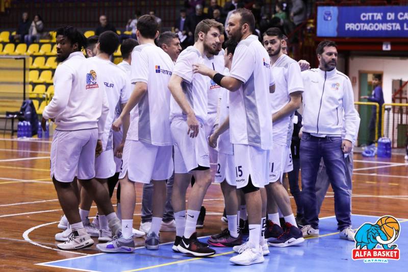 Un successo di squadra. La Virtus Bava Pozzuoli vince lo scontro diretto contro l