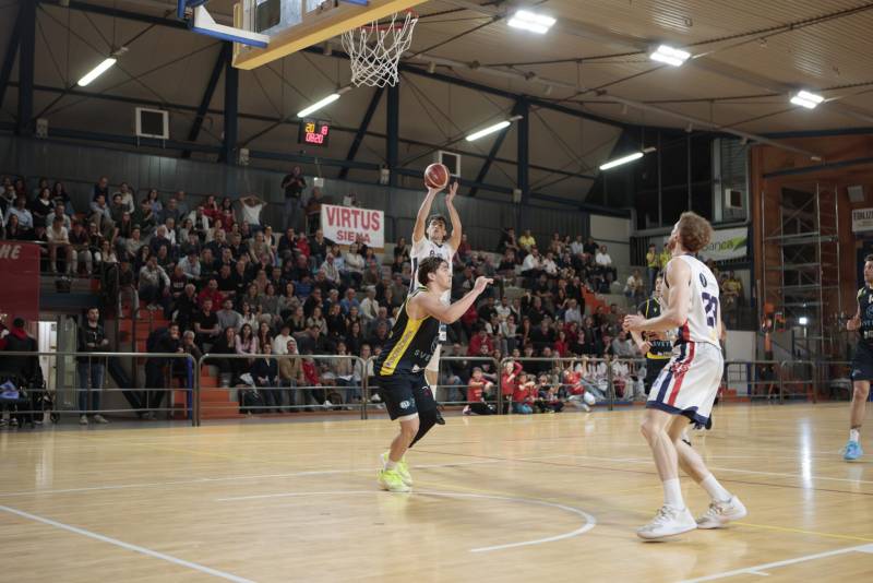 Una Stosa Virtus Siena da urlo stende Recanati: si va a Gara 3! 