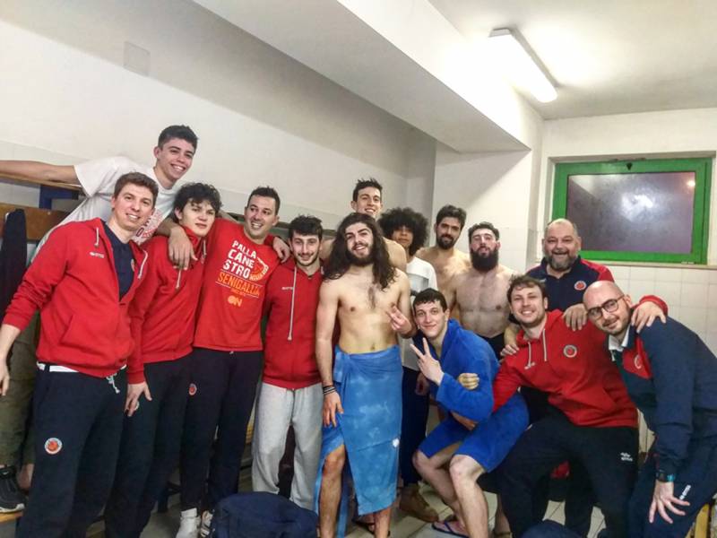 Goldengas pigliatutto a Civitanova. Vittoria e playoff!