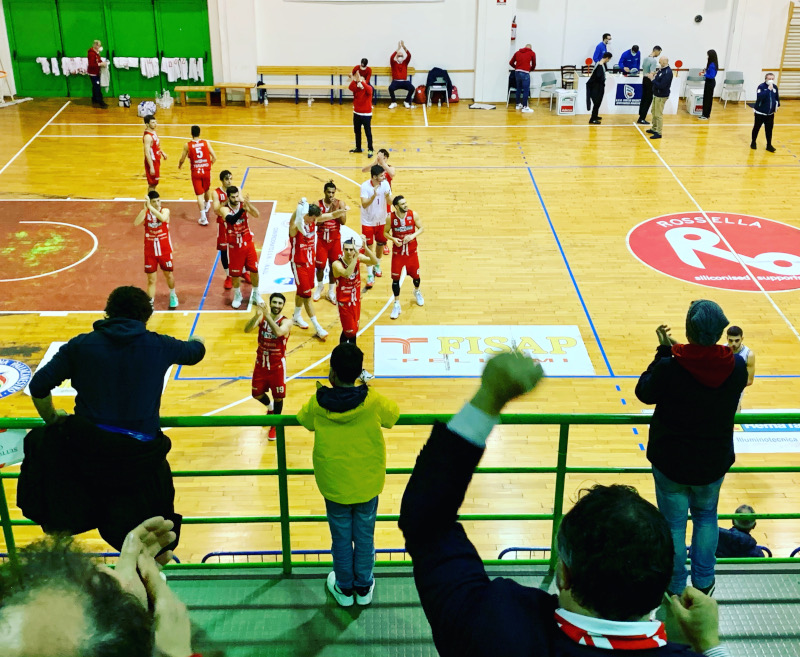 Civitanova vs Teramo 48-73, coach Salvemini: "Bello iniziare il 2022 vincendo!" 