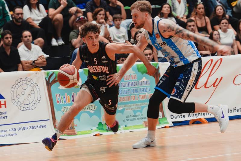 Buona la prima. La DAI Optical Virtus Molfetta batte all'esordio in Campionato il Castellaneta 96-93 