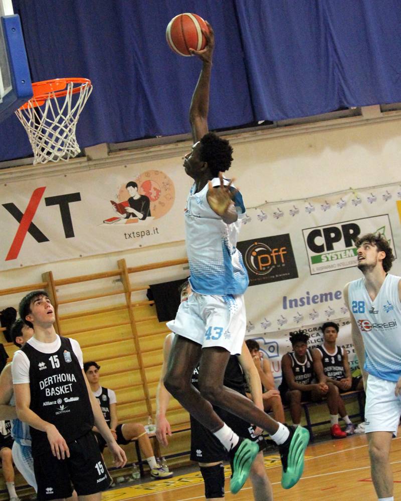 Bondi Vis 2008 stende il Derthona 