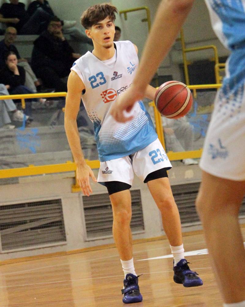 La Bondi Vis 2008 Eccellenza schianta la Reggiana nel big match 