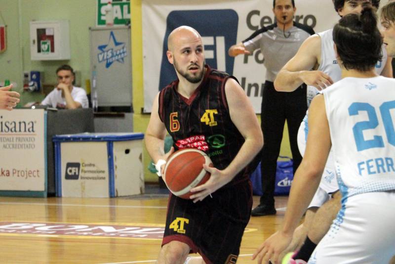 Finisce ai quarti playoff la stagione della Despar 4T 