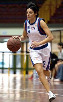Mara Buzzanca, coach dell'Alma basket ed ex giocatrice si racconta