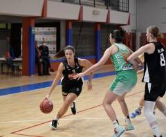erza amichevole in archivio con un nuovo successo per la W. Apu: 57-52 sul Grosuplje