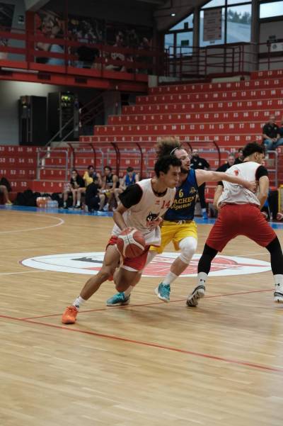BakeryPallacanestroPiacentina_2025-09-15Amichevole_Bakery-Vigevano_Dore.jpeg