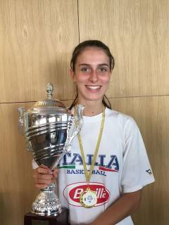La favola azzurra della 'delfina' Stefania Susca