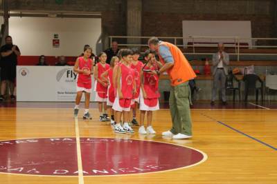MemorialColuttaConti2025_2025-09-19FOTO_TARGA_FEDERICO_BELLINA.jpg