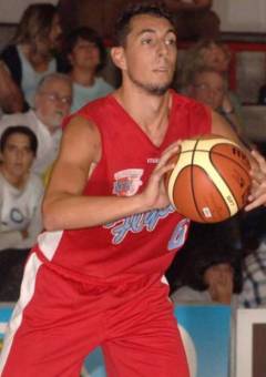 Matteo Pasquali, un bomber vero al Navile!