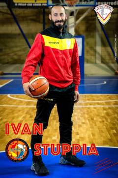 La Nuova Pallacanestro Messina Cocuzza conferma il forte esterno Ivan Stuppia