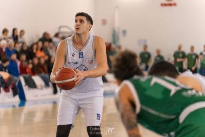 NuovoBasketAquilano_20260729_ConUnGrandeColpoDiMercatoIlNBAConfermaNelCapoluogoIlLungoKurtCassar.jpg