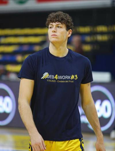 OlimpiaBasketCastelSanPietro_20260803_GiacomoBrizziVestirLaMagliaCianoneraNellaStagione20262027.jpeg