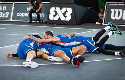 RaggisolarisFaenza_2025-09-11Esultanza_Nazionale_3x3.jpg