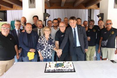 RonchiBasketClub_20250919_GrandeFestaPerIPrimi10AnniGiallobl.jpg
