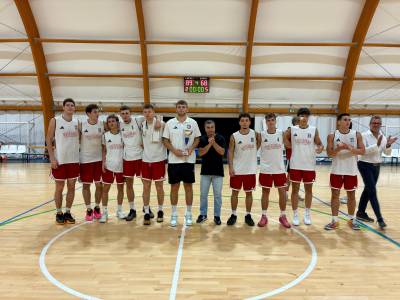 ValentinoBasketCastellaneta_20260921_PreSeasonChiusaConIlSorrisoAllaVBCIlMemorialStendardiDragoS.jpg